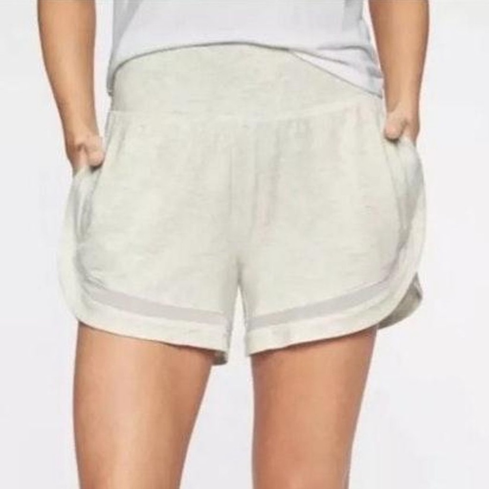 Athleta breathe shortie shorts small